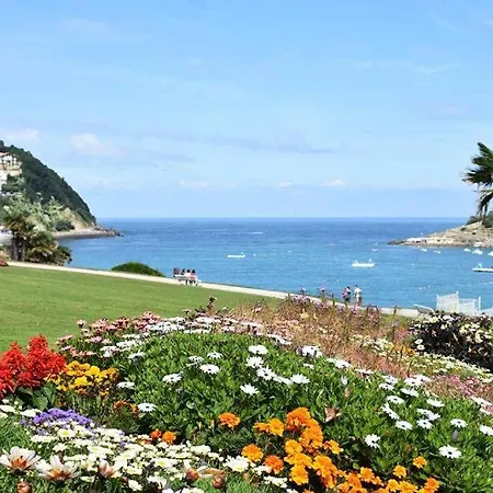 La Romantica Urdaneta *