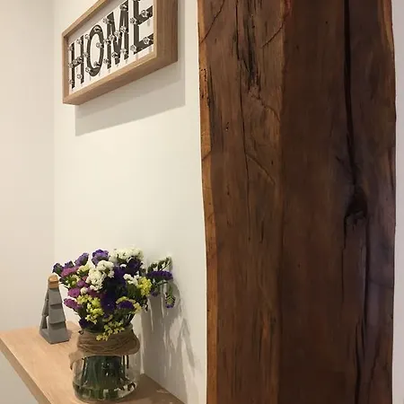 La Romantica Urdaneta