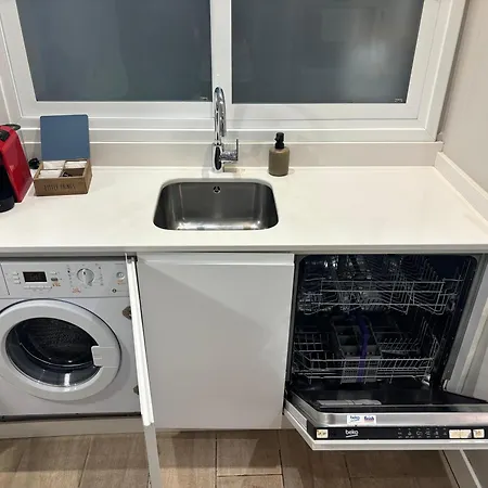 La Romantica Urdaneta * San Sebastian